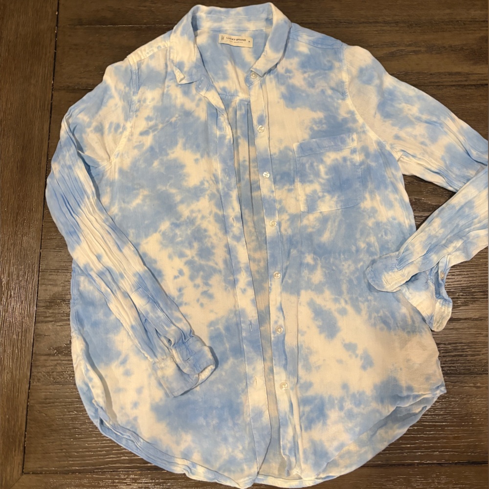 Lucky Brand Sky and Cloud Button-Down Shirt